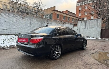 BMW 5 серия, 2006 год, 900 000 рублей, 4 фотография