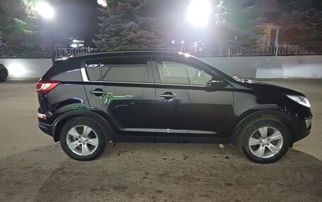 KIA Sportage III, 2012 год, 1 050 000 рублей, 2 фотография