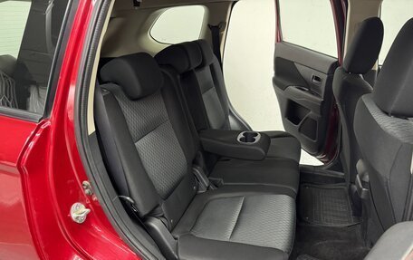 Mitsubishi Outlander III рестайлинг 3, 2014 год, 1 100 000 рублей, 8 фотография