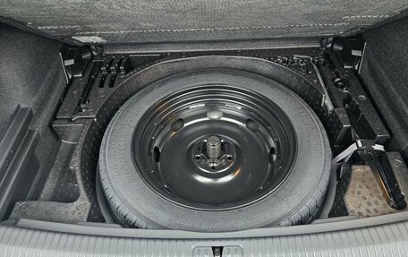 Volkswagen Tiguan II, 2020 год, 2 699 000 рублей, 9 фотография