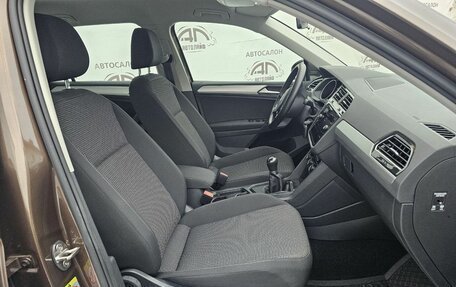 Volkswagen Tiguan II, 2020 год, 2 699 000 рублей, 17 фотография