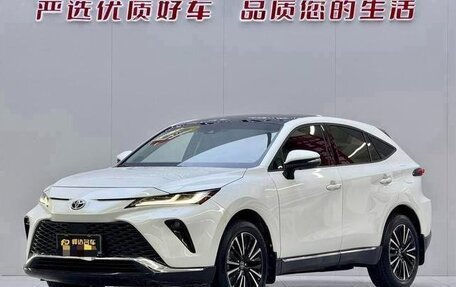 Toyota Venza, 2023 год, 2 999 002 рублей, 2 фотография