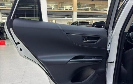 Toyota Venza, 2023 год, 2 999 002 рублей, 7 фотография