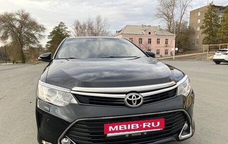 Toyota Camry, 2015 год, 2 140 000 рублей, 6 фотография