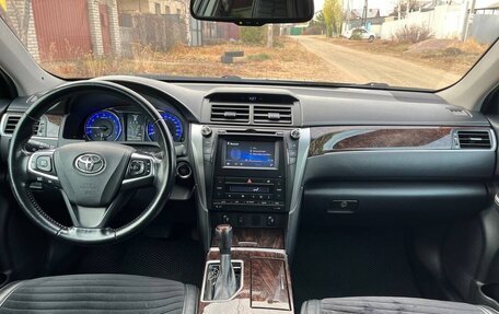 Toyota Camry, 2015 год, 2 140 000 рублей, 9 фотография