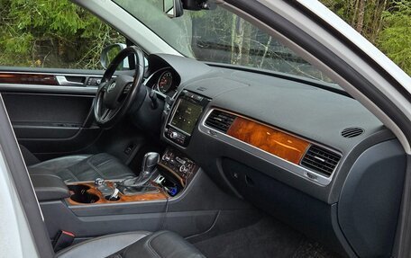 Volkswagen Touareg III, 2013 год, 2 950 000 рублей, 12 фотография