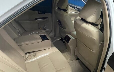 Toyota Camry, 2013 год, 1 620 000 рублей, 10 фотография