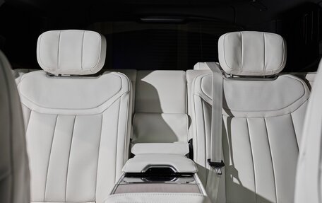 Land Rover Range Rover IV рестайлинг, 2025 год, 23 800 000 рублей, 15 фотография