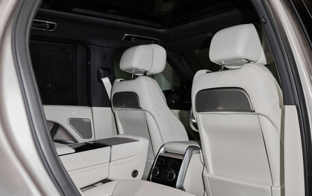 Land Rover Range Rover IV рестайлинг, 2025 год, 23 800 000 рублей, 13 фотография