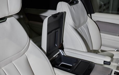 Land Rover Range Rover IV рестайлинг, 2025 год, 23 800 000 рублей, 21 фотография