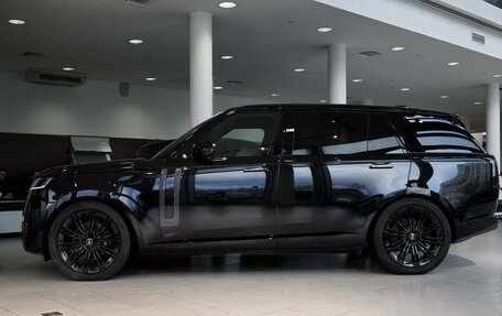 Land Rover Range Rover IV рестайлинг, 2025 год, 28 000 000 рублей, 3 фотография