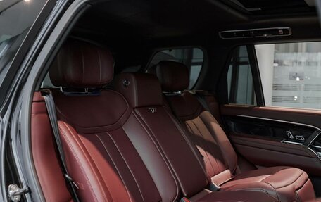 Land Rover Range Rover IV рестайлинг, 2025 год, 28 000 000 рублей, 31 фотография