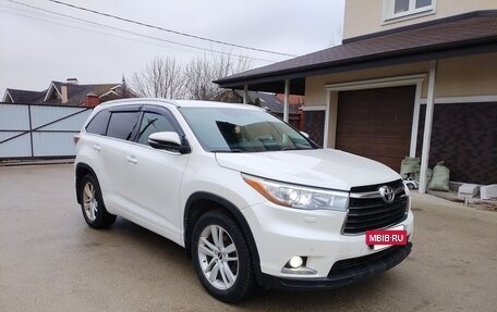 Toyota Highlander III, 2014 год, 3 200 000 рублей, 5 фотография