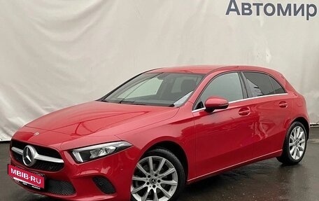 Mercedes-Benz A-Класс, 2018 год, 2 200 000 рублей, 2 фотография