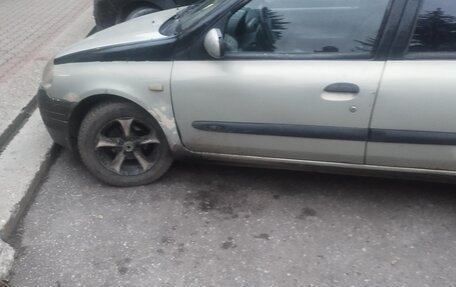 Renault Clio III, 2001 год, 95 000 рублей, 5 фотография