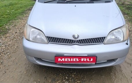 Toyota Platz, 2001 год, 349 000 рублей, 3 фотография