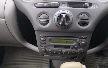 Toyota Platz, 2001 год, 349 000 рублей, 24 фотография