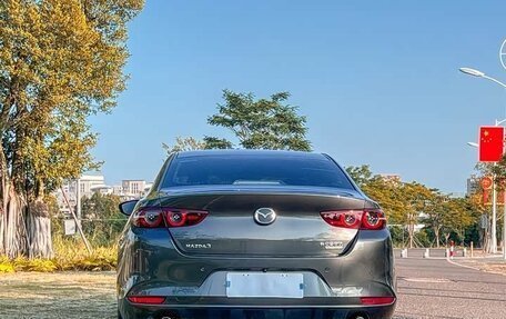 Mazda 3, 2021 год, 1 730 000 рублей, 5 фотография