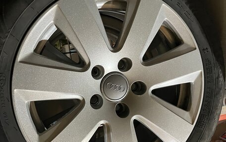 Audi A4, 2003 год, 600 000 рублей, 16 фотография