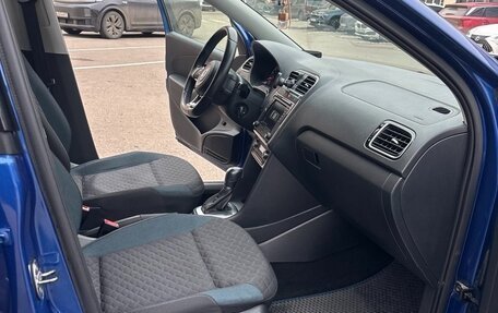 Volkswagen Polo VI (EU Market), 2019 год, 1 400 000 рублей, 17 фотография