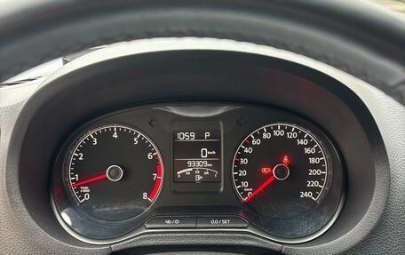 Volkswagen Polo VI (EU Market), 2019 год, 1 400 000 рублей, 24 фотография