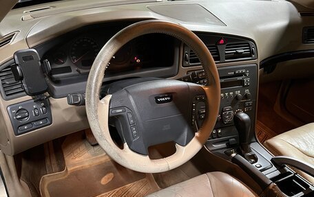 Volvo V70 III рестайлинг, 2002 год, 640 000 рублей, 11 фотография