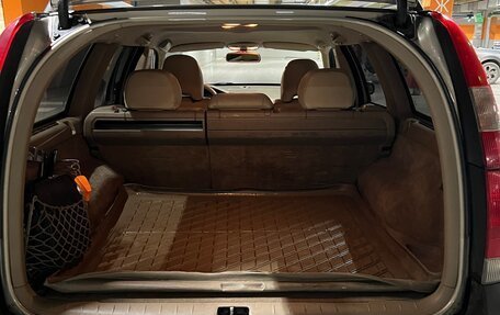 Volvo V70 III рестайлинг, 2002 год, 640 000 рублей, 18 фотография