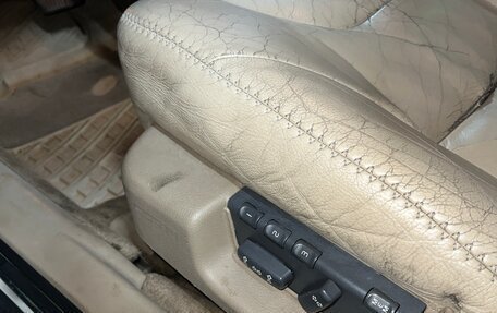 Volvo V70 III рестайлинг, 2002 год, 640 000 рублей, 24 фотография