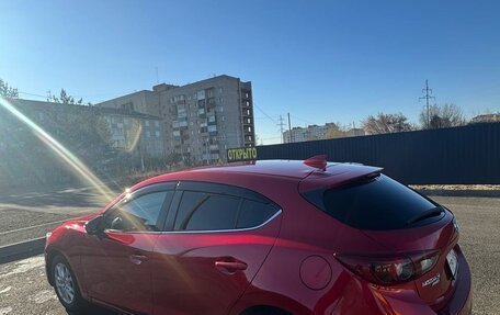 Mazda Axela, 2015 год, 1 350 000 рублей, 4 фотография