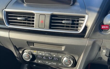 Mazda Axela, 2015 год, 1 350 000 рублей, 6 фотография