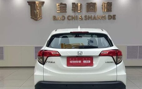 Honda Vezel, 2022 год, 1 722 000 рублей, 8 фотография