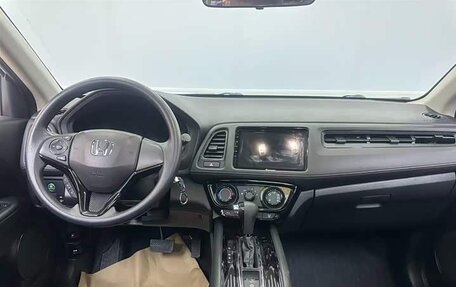 Honda Vezel, 2022 год, 1 722 000 рублей, 16 фотография