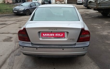 Volvo S80 II рестайлинг 2, 2000 год, 350 000 рублей, 1 фотография