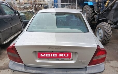 Volvo S80 II рестайлинг 2, 2000 год, 350 000 рублей, 17 фотография