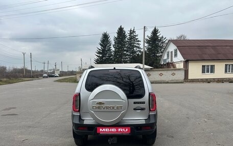 Chevrolet Niva I рестайлинг, 2012 год, 650 000 рублей, 9 фотография