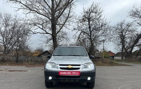 Chevrolet Niva I рестайлинг, 2012 год, 650 000 рублей, 13 фотография