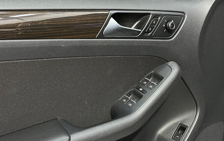 Volkswagen Jetta VI, 2015 год, 1 250 000 рублей, 15 фотография