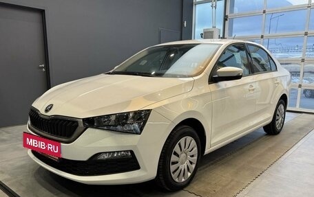 Skoda Rapid II, 2020 год, 1 699 000 рублей, 2 фотография