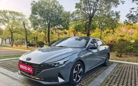 Hyundai Elantra, 2022 год, 1 180 000 рублей, 3 фотография