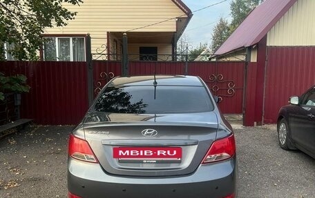 Hyundai Solaris II рестайлинг, 2016 год, 1 050 000 рублей, 3 фотография