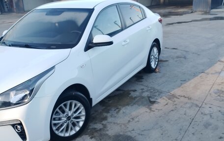 KIA Rio IV, 2019 год, 1 400 000 рублей, 2 фотография