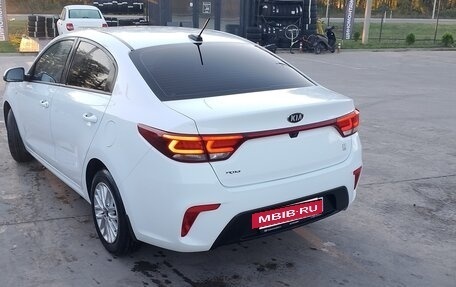 KIA Rio IV, 2019 год, 1 400 000 рублей, 9 фотография