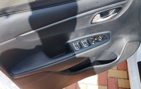 KIA Rio IV, 2019 год, 1 400 000 рублей, 25 фотография