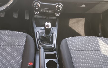 KIA Rio IV, 2019 год, 1 400 000 рублей, 33 фотография