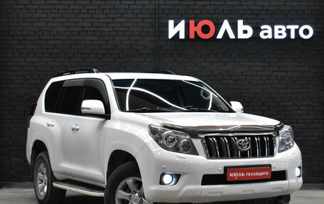 Toyota Land Cruiser Prado 150 рестайлинг 2, 2010 год, 2 500 000 рублей, 4 фотография