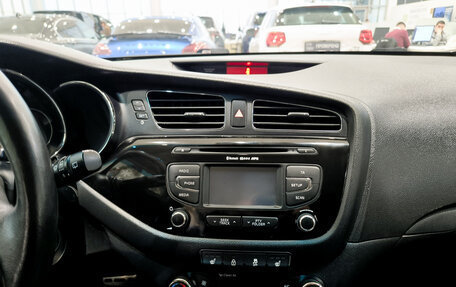 KIA cee'd III, 2014 год, 1 050 000 рублей, 18 фотография