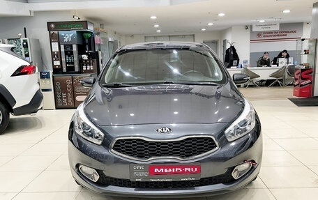 KIA cee'd III, 2014 год, 1 050 000 рублей, 2 фотография