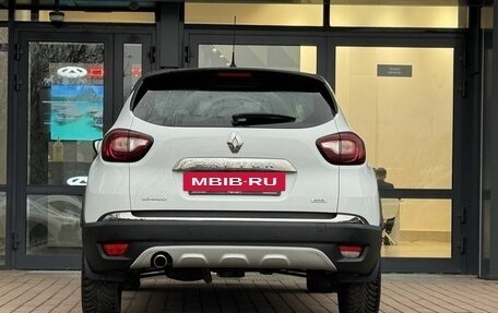 Renault Kaptur I рестайлинг, 2017 год, 1 500 000 рублей, 2 фотография