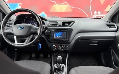 KIA Rio III рестайлинг, 2014 год, 740 000 рублей, 20 фотография