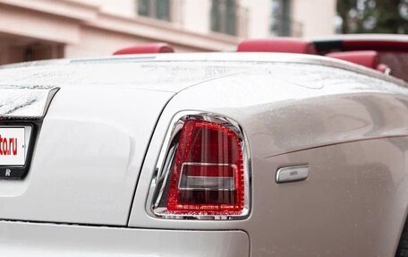 Rolls-Royce Phantom VII рестайлинг, 2008 год, 29 900 000 рублей, 6 фотография